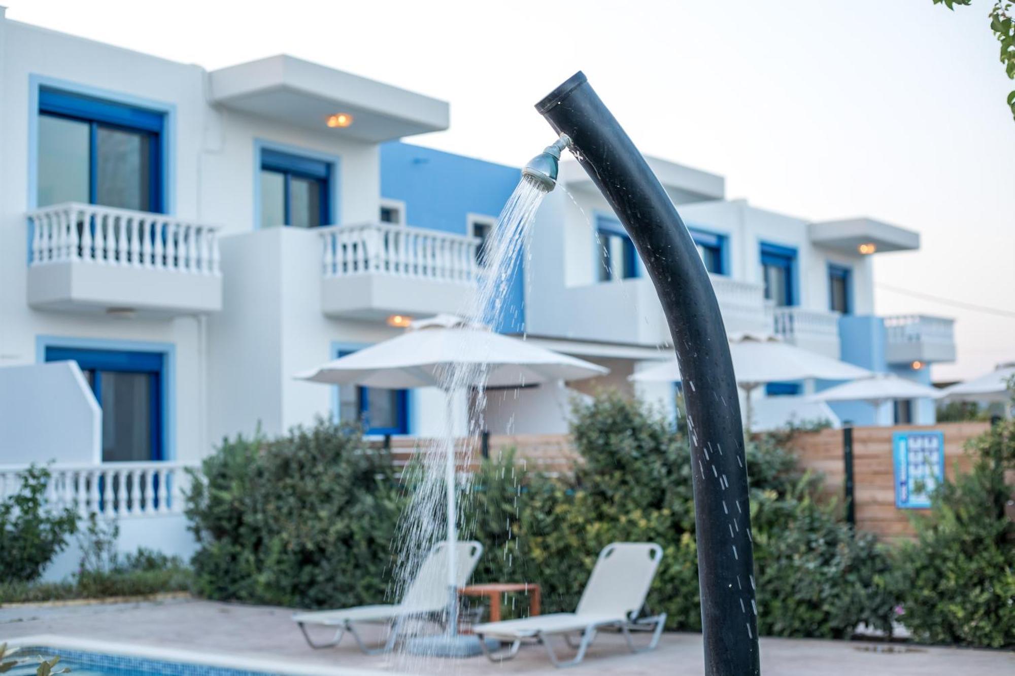 Rita Mare Seafront Villas Heated Pools Γεννάδι Εξωτερικό φωτογραφία