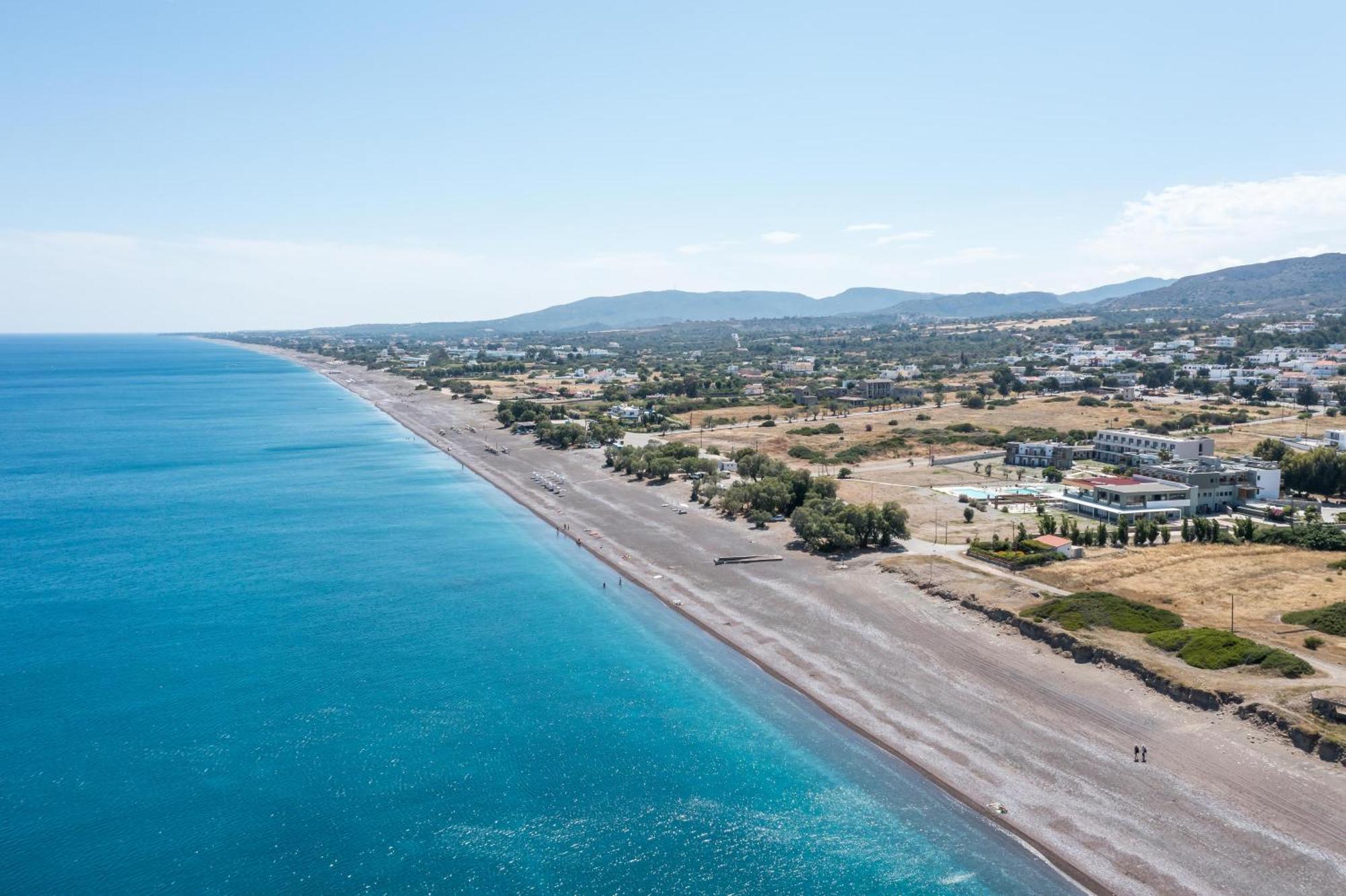 Rita Mare Seafront Villas Heated Pools Γεννάδι Εξωτερικό φωτογραφία