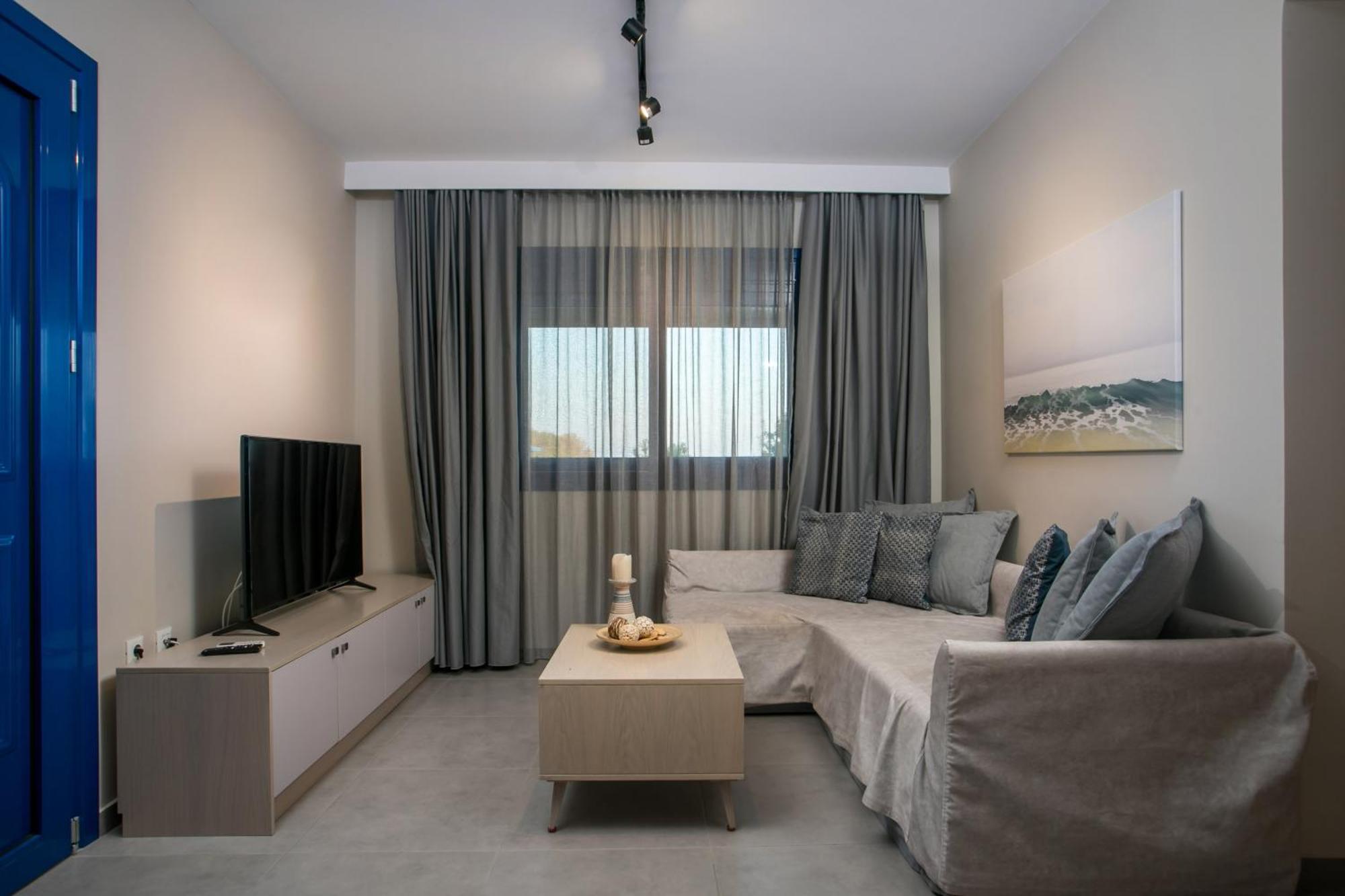 Rita Mare Seafront Villas Heated Pools Γεννάδι Εξωτερικό φωτογραφία