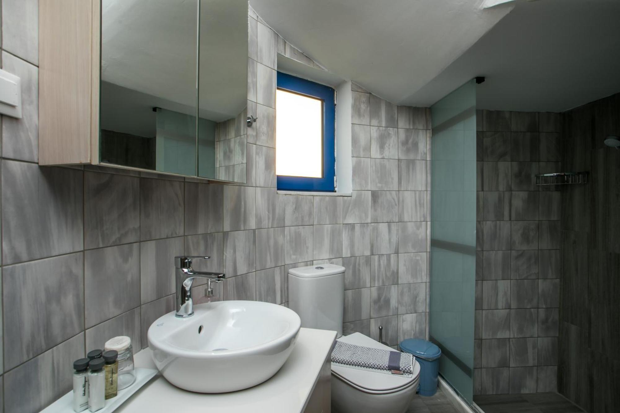 Rita Mare Seafront Villas Heated Pools Γεννάδι Εξωτερικό φωτογραφία